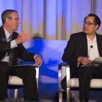 AUVSI's Wynne talks with DOT's Kan at the FAA UAS Symposium. Photo: AUVSI