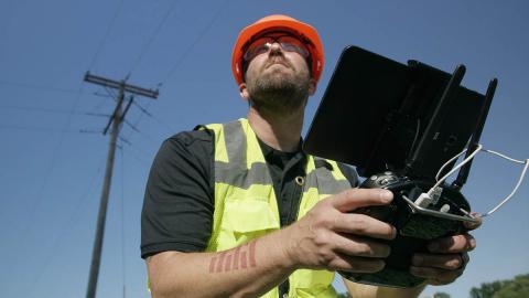 Matthew Peterson, UAS flight operations manager at Progress Rail, a Caterpillar company, conducts UAS operations for KDOT. Photo: Airmap Matthew Peterson, UAS flight operations manager at Progress Rail, a Caterpillar company, conducts UAS operations for KDOT. Photo: Airmap