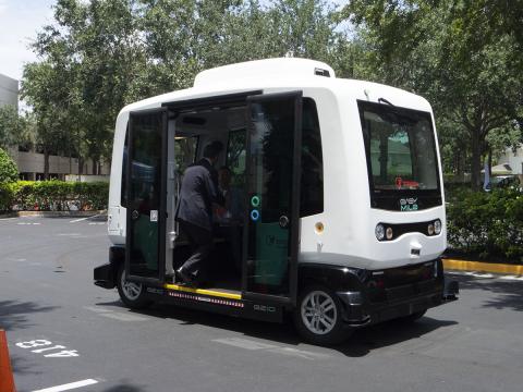 An outdoor demonstration of the EasyMile self-driving shuttle. Photo: AUVSI An outdoor demonstration of the EasyMile self-driving shuttle. Photo: AUVSI