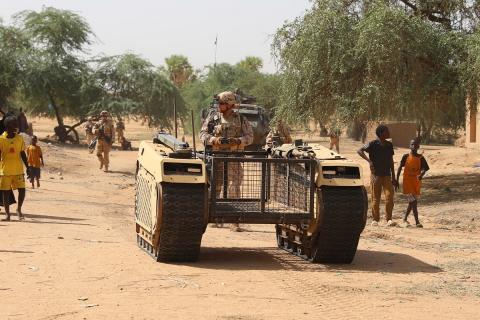 The Estpla-32 infantry platoon currently serving in Mali deployed for the first time the Milrem Robotics THeMIS UGV during a military operation. Photo: Business Wire