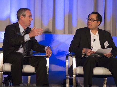 AUVSI's Wynne talks with DOT's Kan at the FAA UAS Symposium. Photo: AUVSI AUVSI's Wynne talks with DOT's Kan at the FAA UAS Symposium. Photo: AUVSI